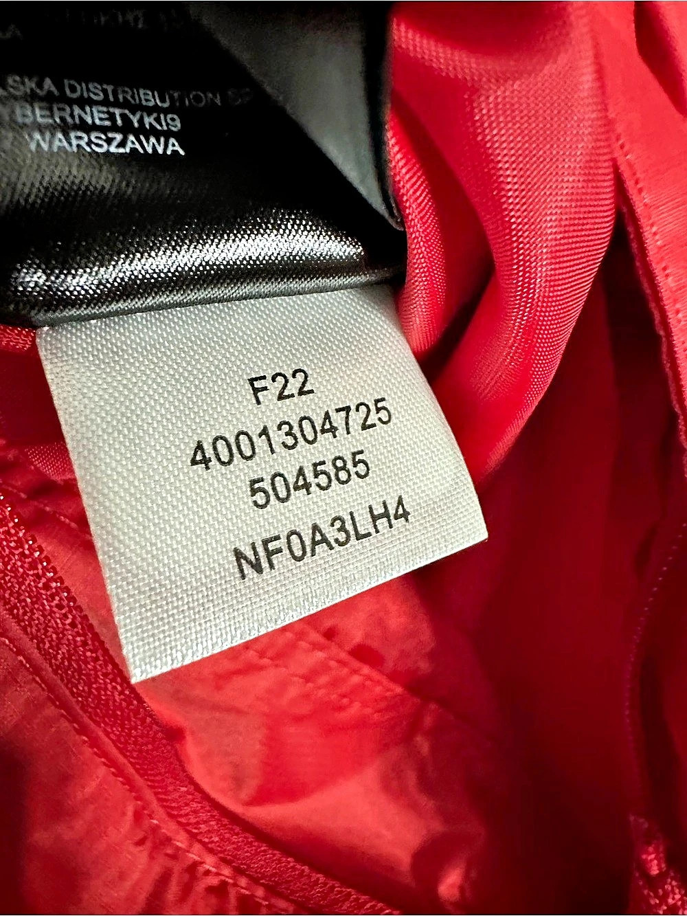 The North Face DryVent Rain Jacket Men’s M Rage Red NWT - Picture 9 of 9